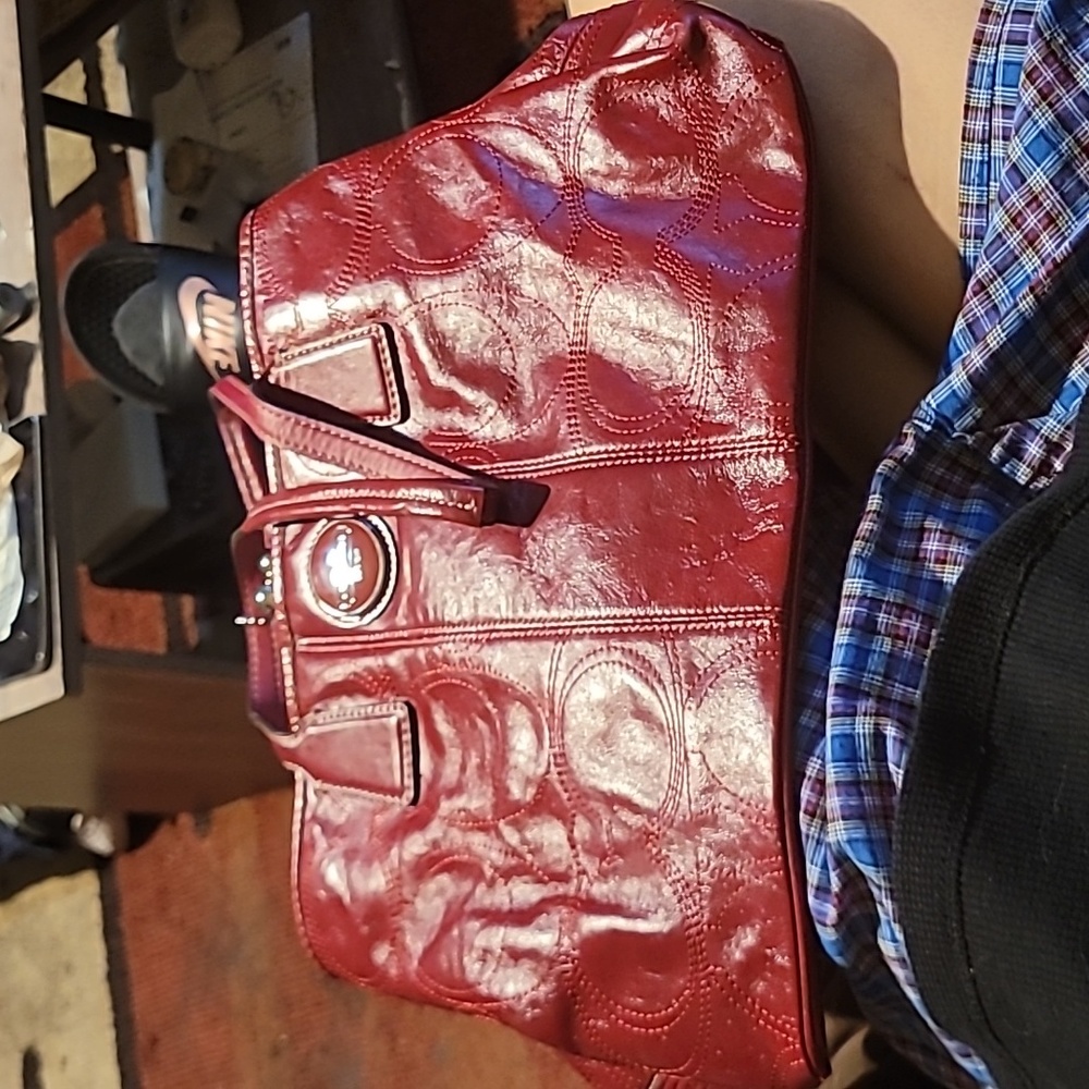 Coach purse (red)